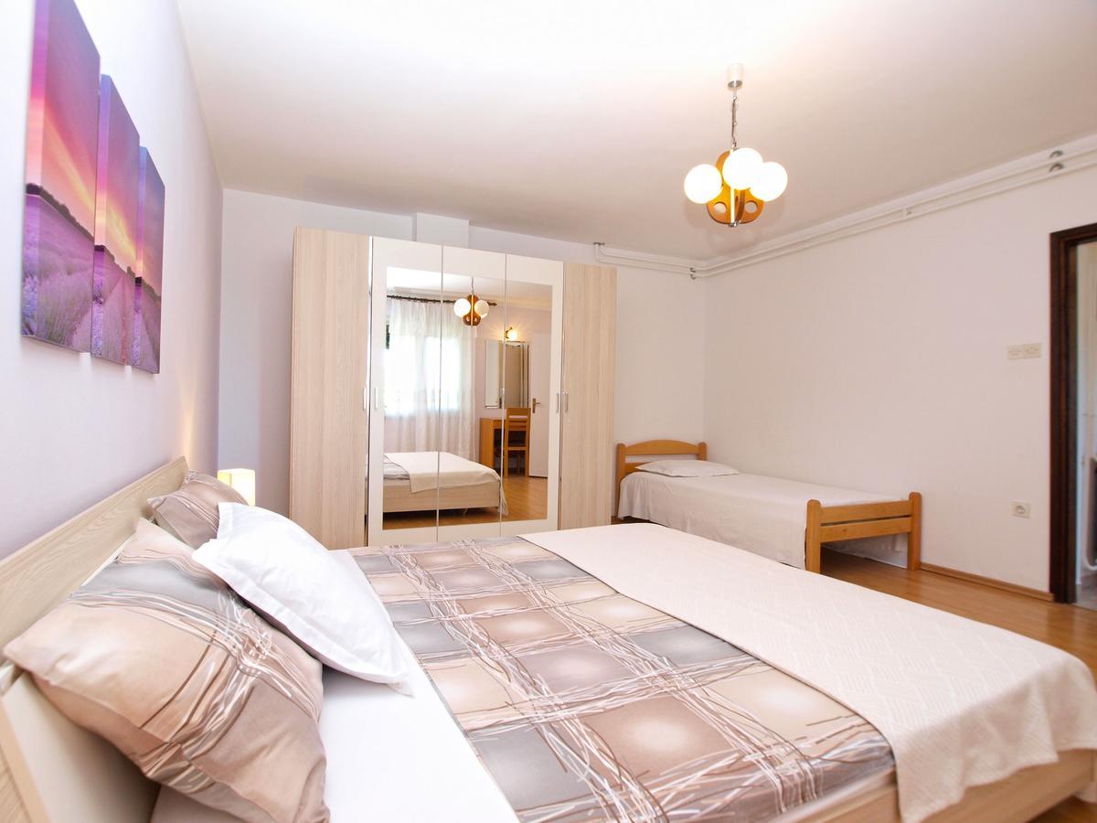 Apartment Nevenka 1482 เมดูลิน ภายนอก รูปภาพ